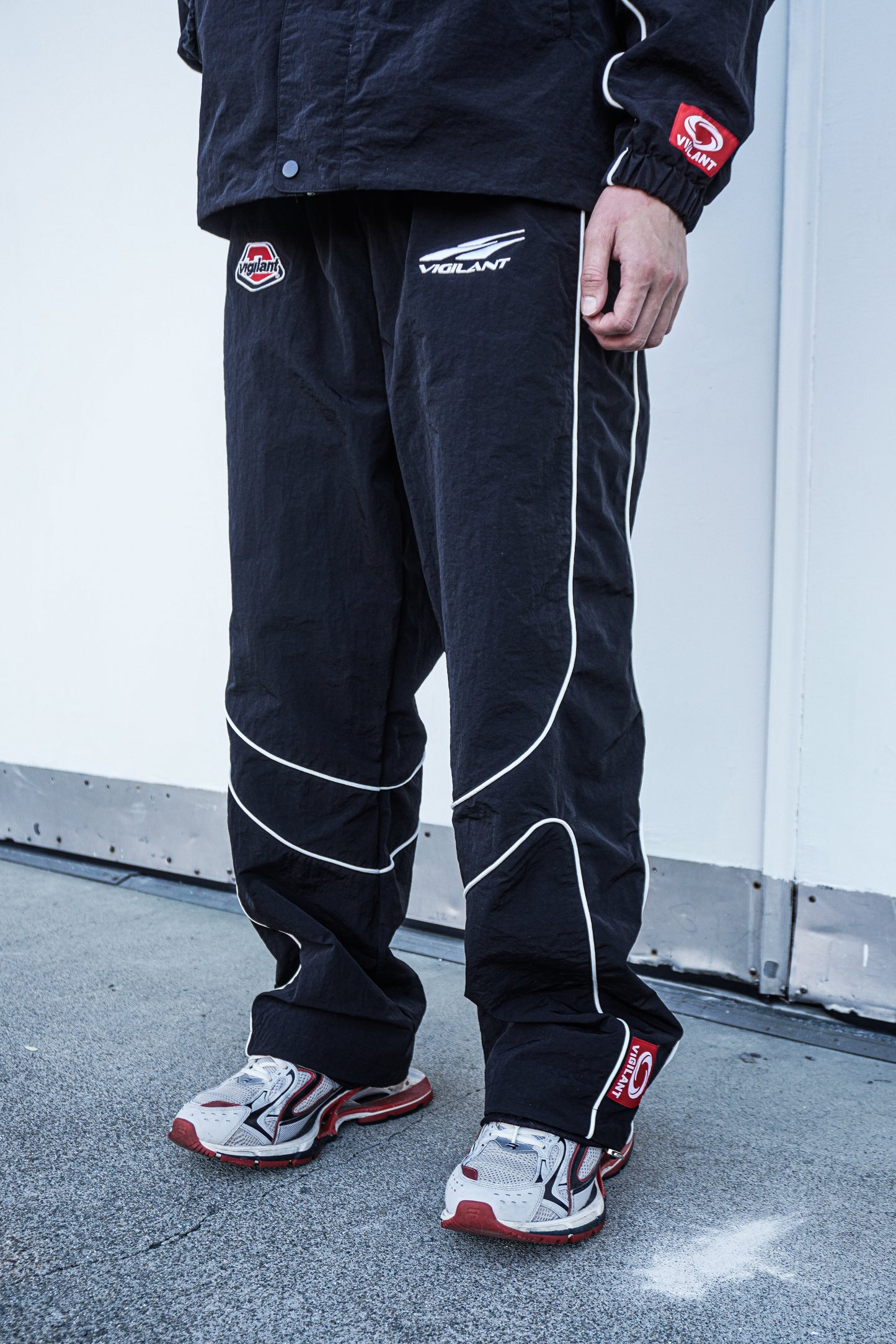 VIGILANT TRACK PANTS